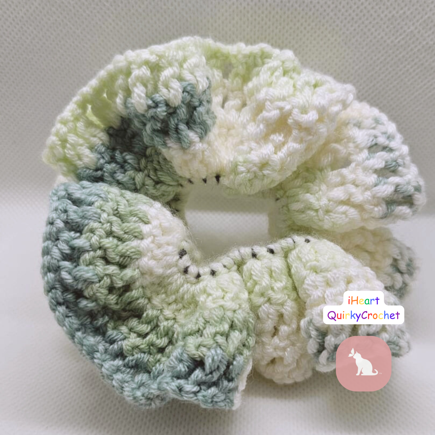 Crochet Scrunchie – Mint Meadow