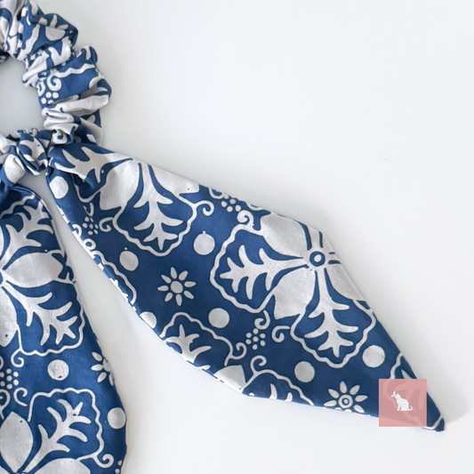 Blue Harmony Scrunchie: Ribbon Bunny series